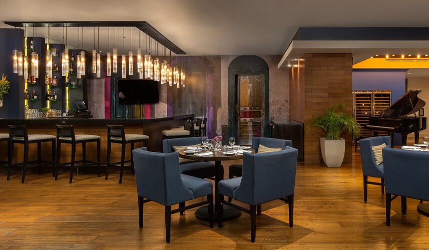 Mar Azul - The Bristol Panama Hotel - Salsipuedes Restaurant 02